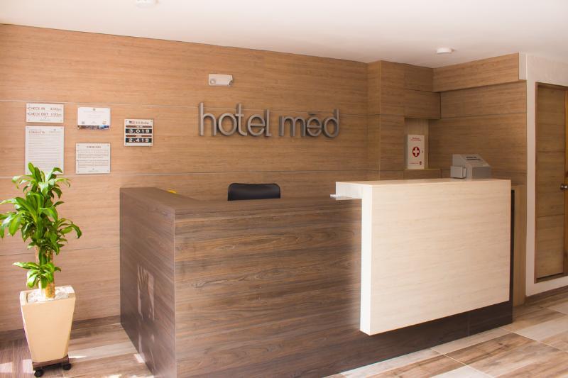 Hotel Med 70 Medellín Buitenkant foto