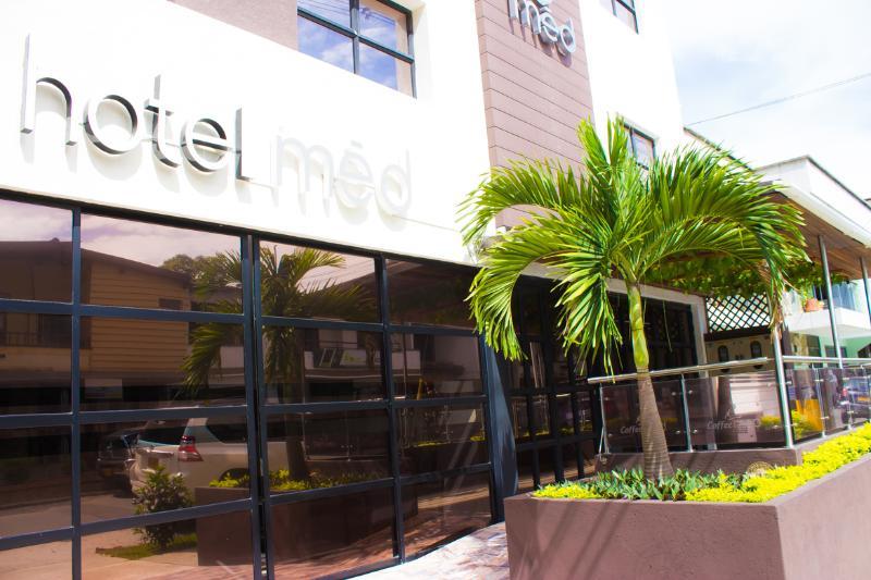 Hotel Med 70 Medellín Buitenkant foto